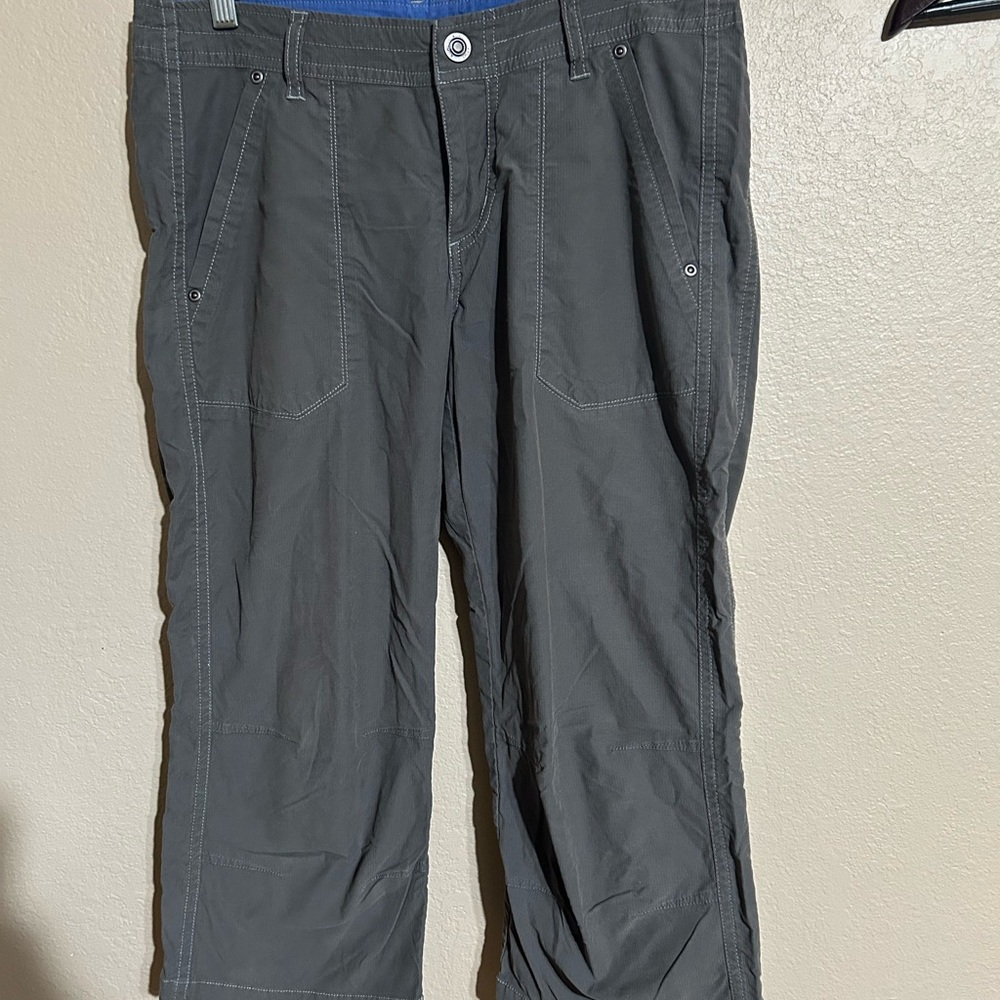 Kuhl Mountain Culture Womens Pants : Size 6 : Embroiderd Graphic Design